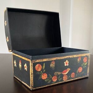 Bob's Boxes Small Antique Trunk Box